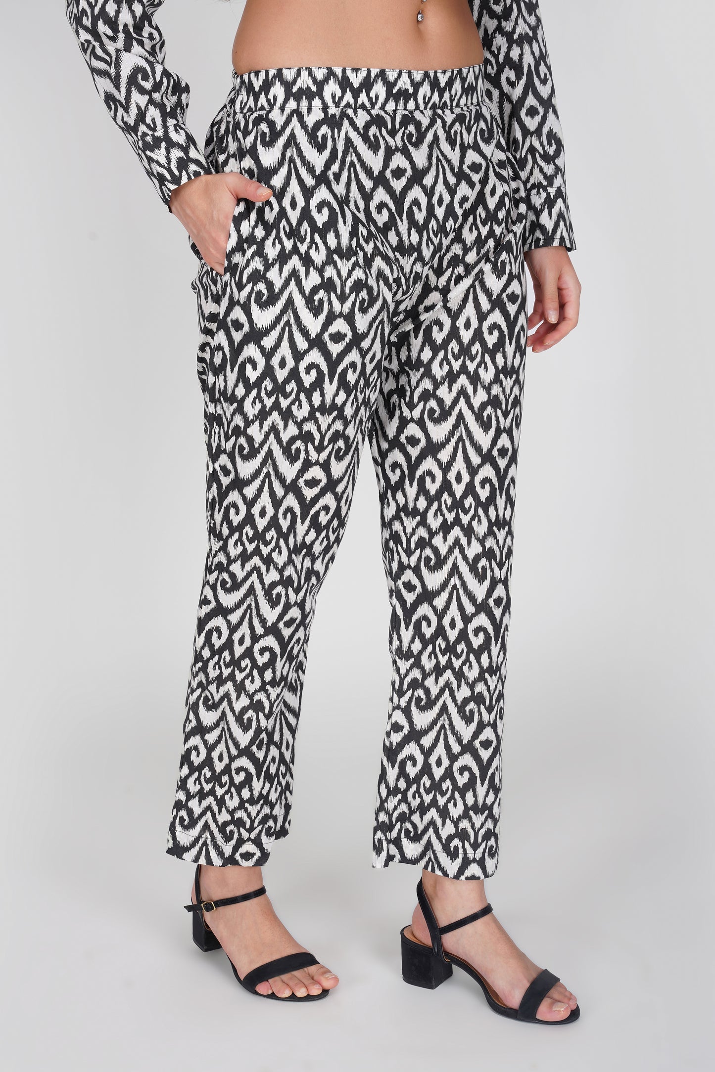 Eleven™ | Black & White Ikat Co-ord Set
