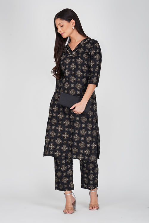 Eleven™ Noir Mosaic Kurti Set