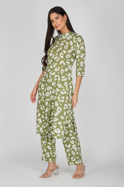 Eleven™ | Olive Green Animal Print Co-ord Set